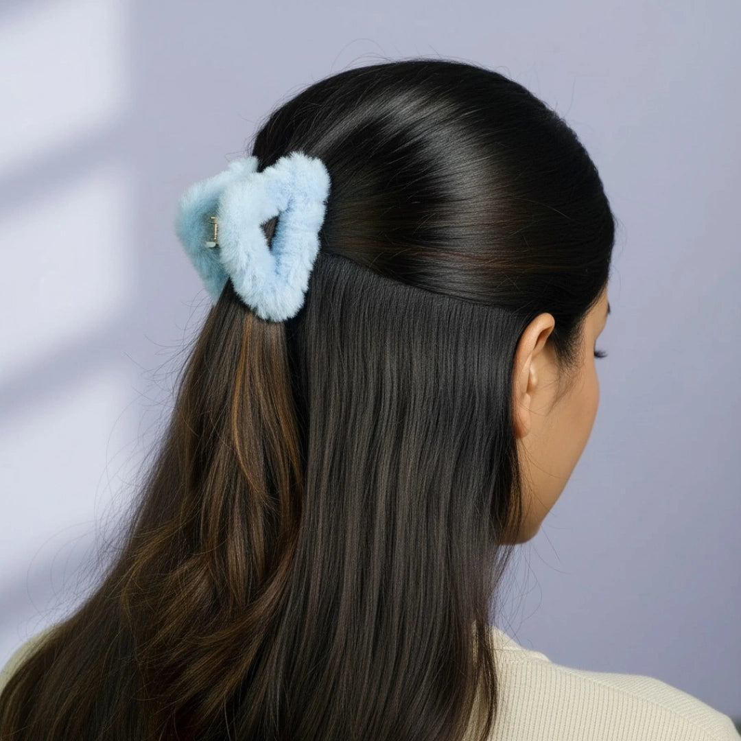 Triangular Fur Claw - Medium