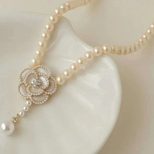 Blossom Pearl Necklace