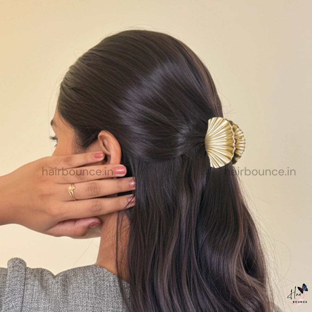 SeaShell Metal Hair Claw - Medium