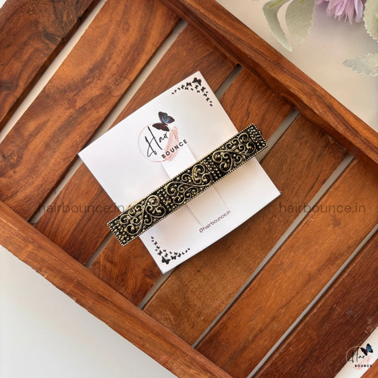 Vintage Royale Engraved Metallic Barrette – Antique Finish