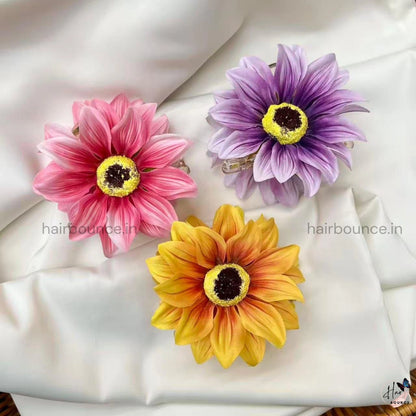 Oversized Sunflower Hair Claw Clip – Large Floral Statement Hair Accessory for Women