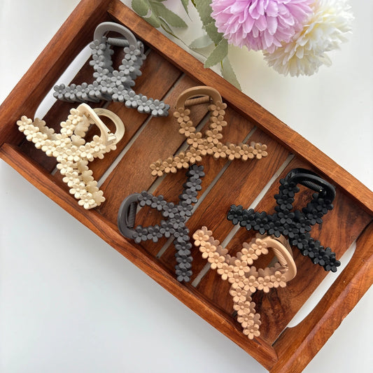 Loop Flower Hair Claw - Large